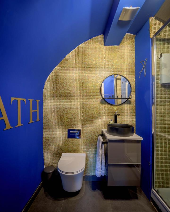 Quirky Vaulted Flat With Terrace Apartment Bath Exterior photo